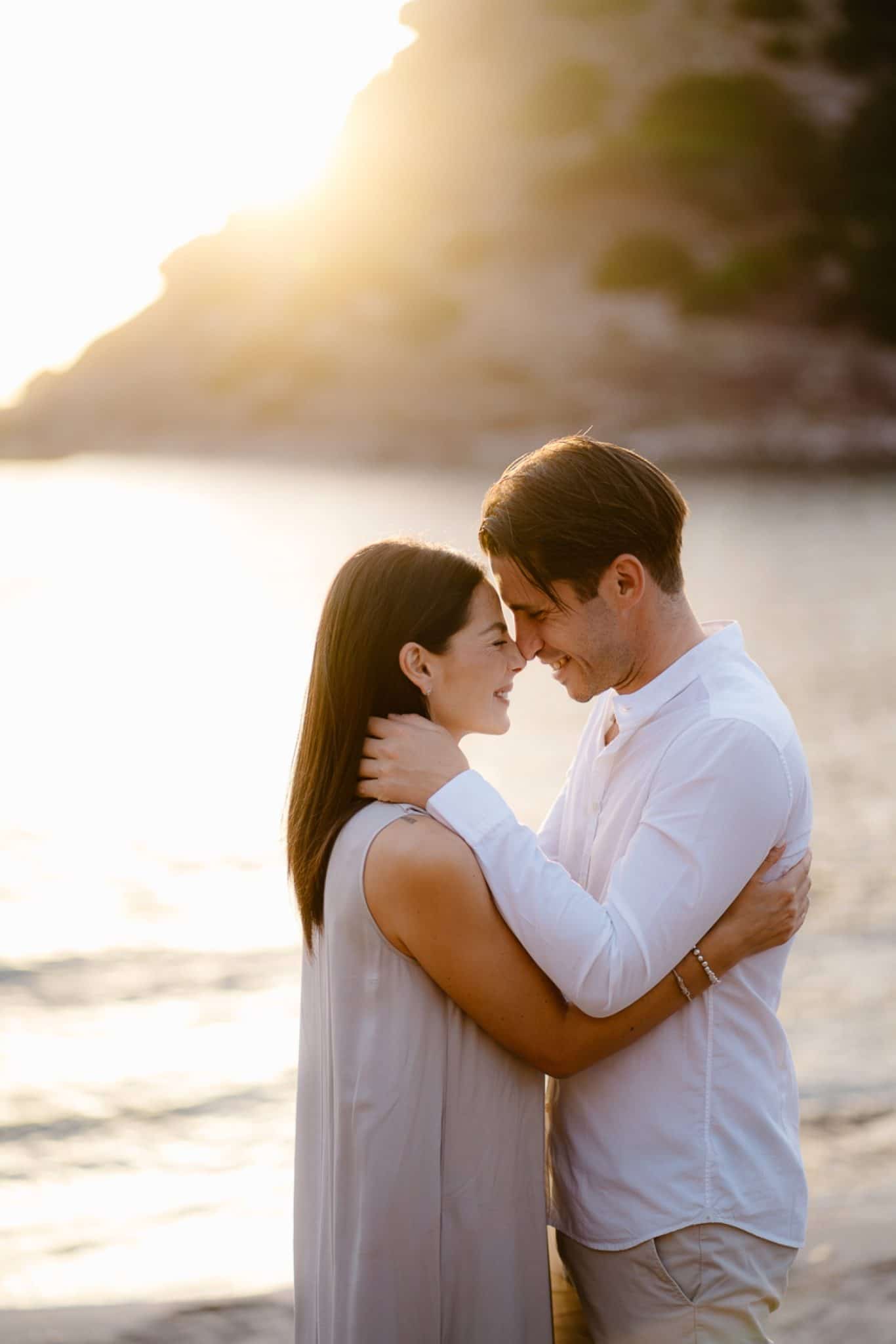Intimate moments captured by Alghero photographer Valeria Mameli during a couple's honeymoon